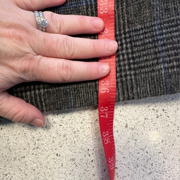 A NEW DAY GRAY BLUE PLAID SIZE M WOMENS MIDSIZED COAT WITH REMOVABLE SLEEVE MUFF - Picture 13 of 16